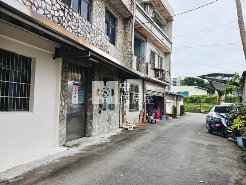 龍岡國小孝親透天房屋室內格局與周邊環境