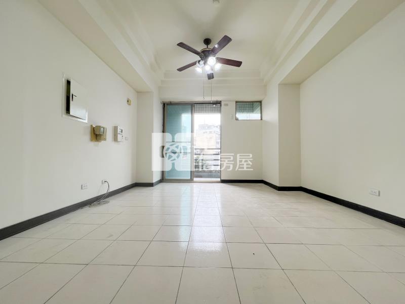 新光特區三房樹梢戶房屋室內格局與周邊環境