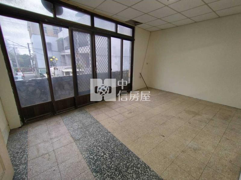 龍崗國小7米面寬6房透天房屋室內格局與周邊環境