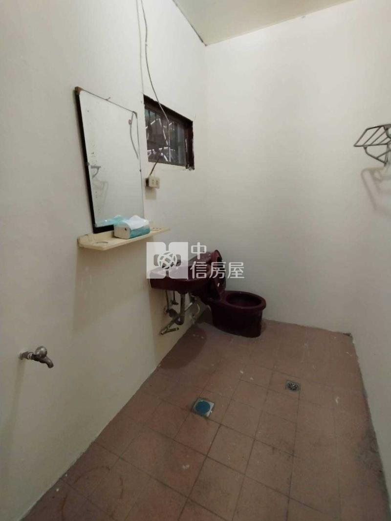 龍崗國小7米面寬6房透天房屋室內格局與周邊環境
