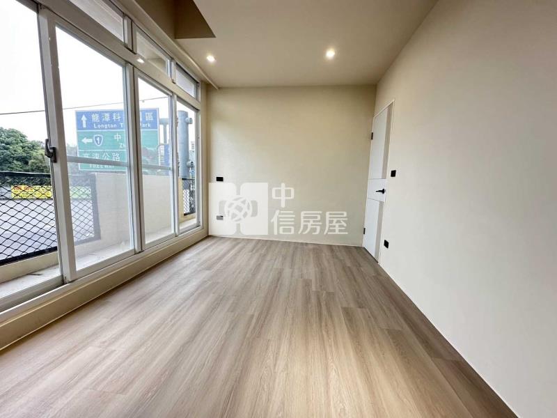 埔心星巴克旁百萬裝潢美三房房屋室內格局與周邊環境