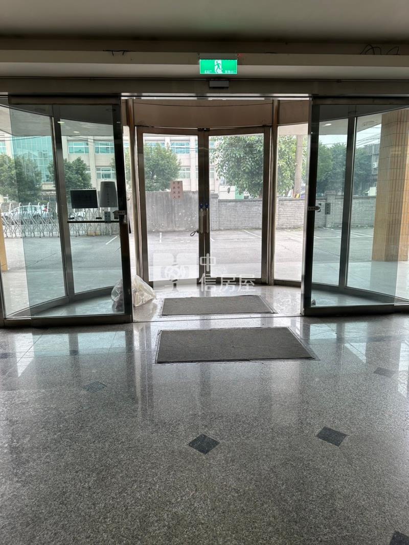 中壢區東園路廠房房屋室內格局與周邊環境