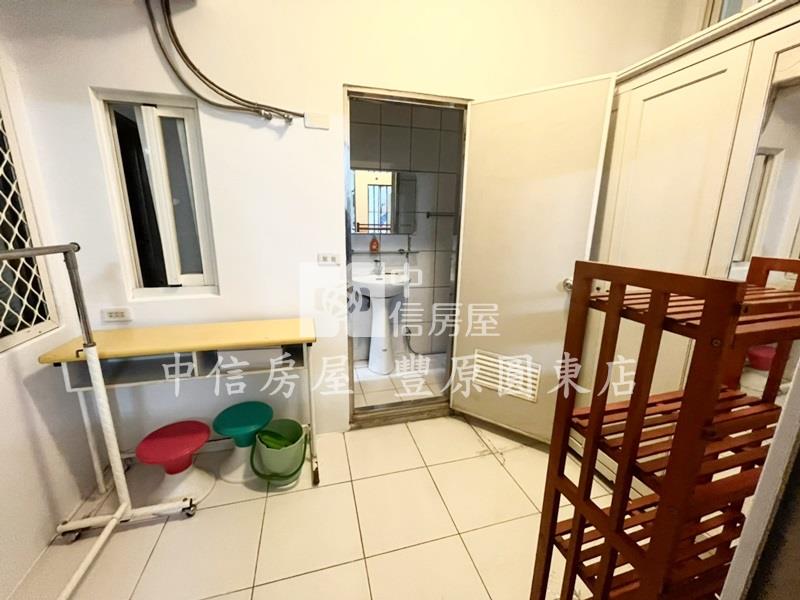 豐東國中華廈房屋室內格局與周邊環境