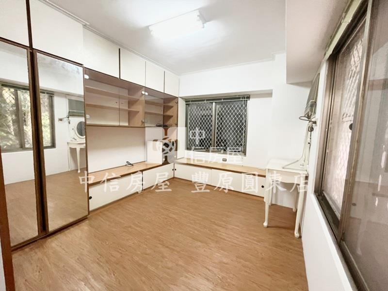 豐東國中華廈房屋室內格局與周邊環境