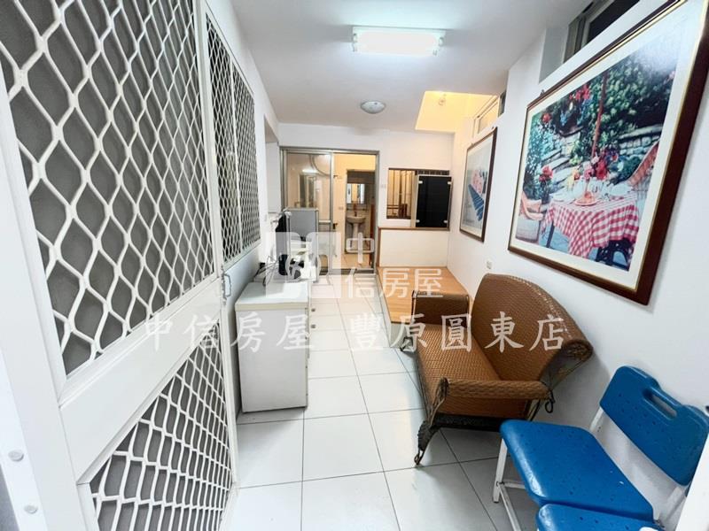 豐東國中華廈房屋室內格局與周邊環境