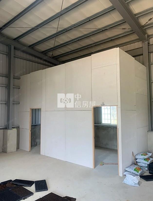 近新坡農業設施倉庫房屋室內格局與周邊環境