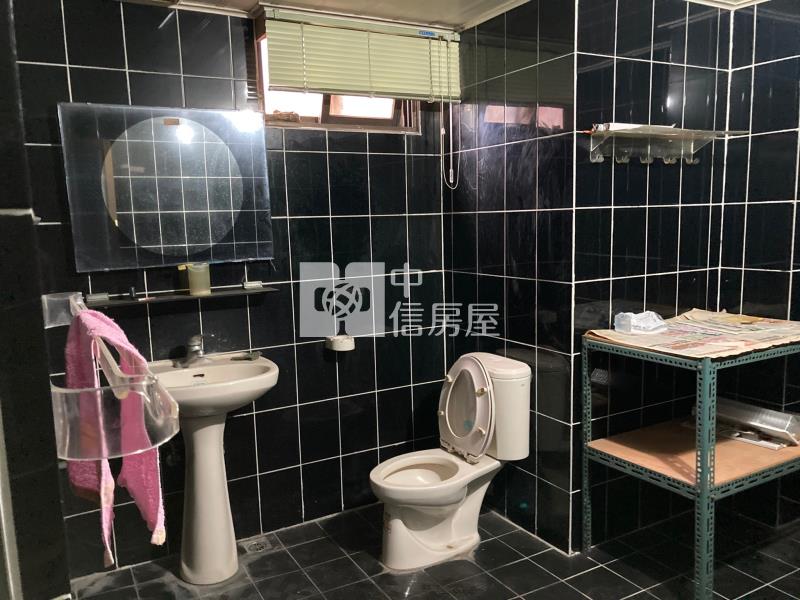 斗六成功商圈大坪數低總價住家房屋室內格局與周邊環境