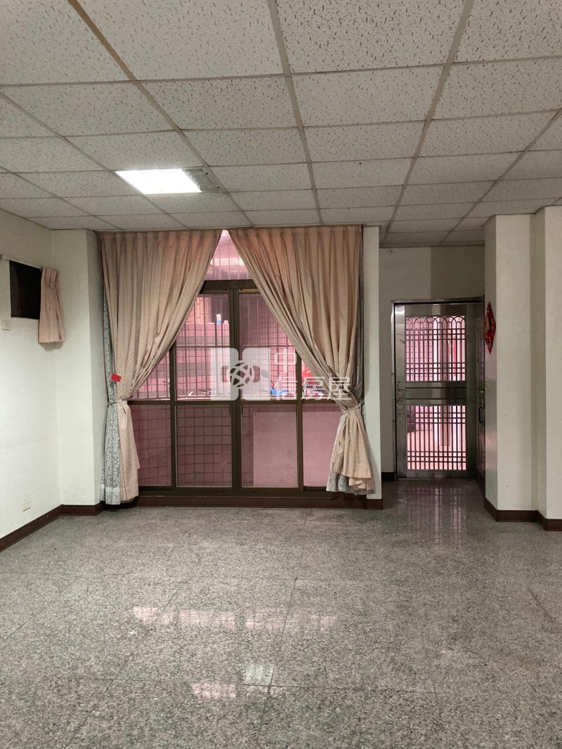 斗六成功商圈大坪數低總價住家