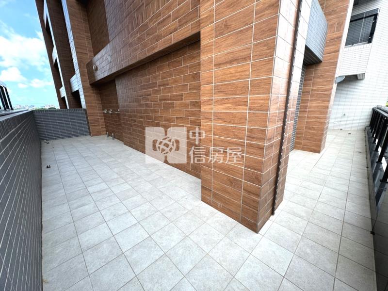 【新世紀】近青埔藍海露臺戶房屋室內格局與周邊環境