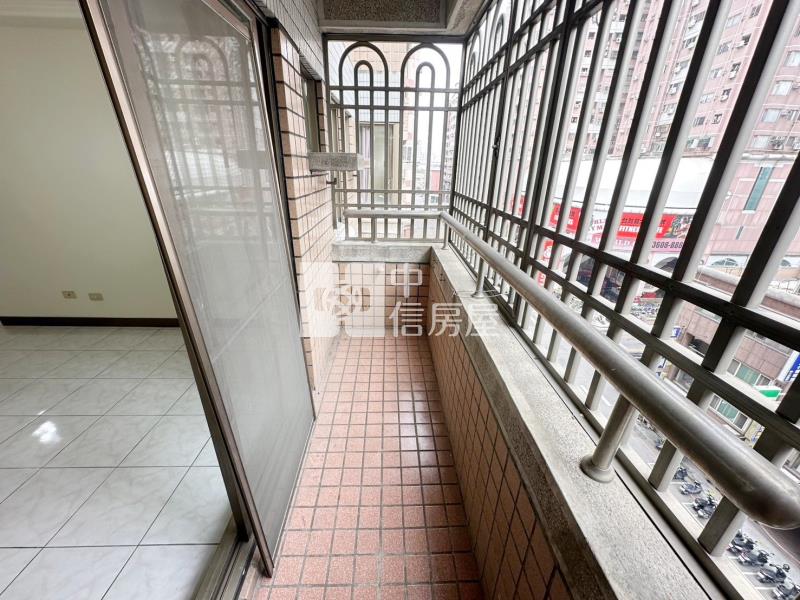 中興大學&學府商圈四房平車房屋室內格局與周邊環境