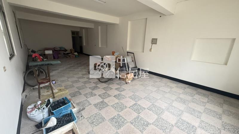 義興國小育達商圈大地坪美透天房屋室內格局與周邊環境