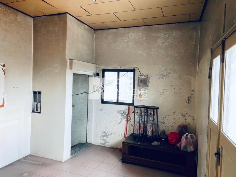 近麻豆交流道活巷透天房屋室內格局與周邊環境