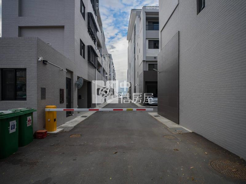 善化東勢全新六套房車墅房屋室內格局與周邊環境