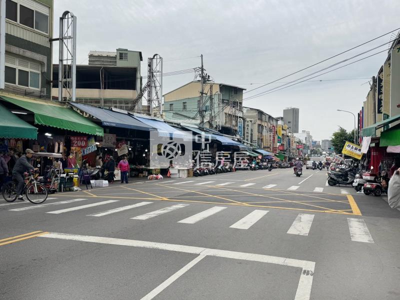 北太平/近運動中心/全新別墅A房屋室內格局與周邊環境