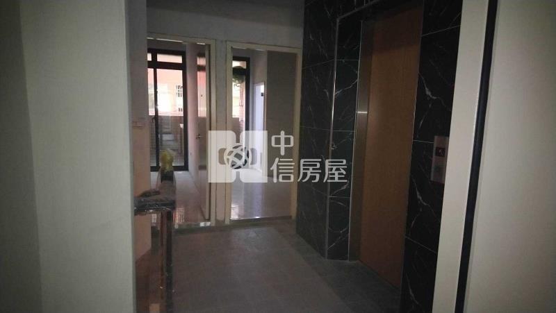 觀音工業區18間電梯套房+1樓店面房屋室內格局與周邊環境