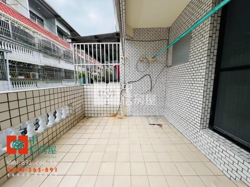 志航國小旁車庫別墅房屋室內格局與周邊環境