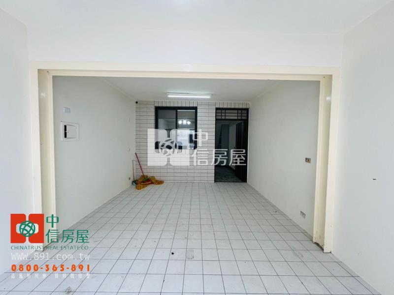 志航國小旁車庫別墅房屋室內格局與周邊環境