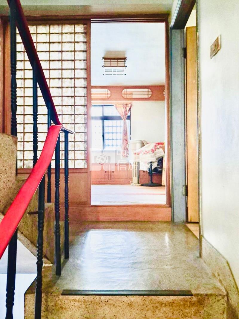 曉明女中臨路透天房屋室內格局與周邊環境