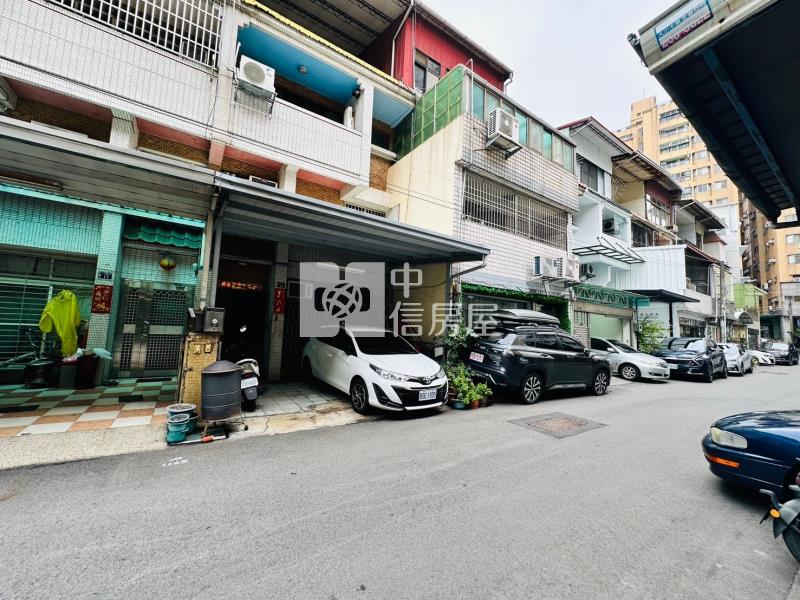 曉明女中臨路透天房屋室內格局與周邊環境
