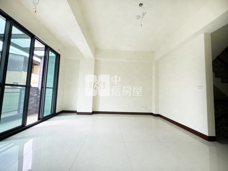 北太平/近運動中心/全新別墅B房屋室內格局與周邊環境