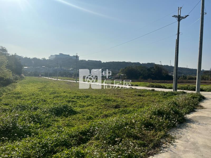 近龍潭球場、小坪數農地房屋室內格局與周邊環境