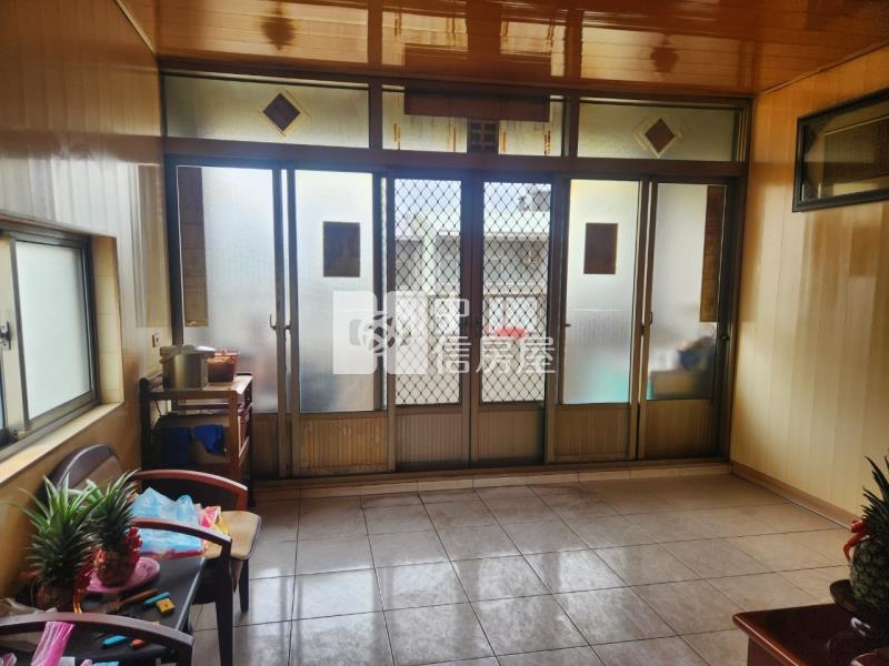 日新國小大地坪孝親車墅房屋室內格局與周邊環境