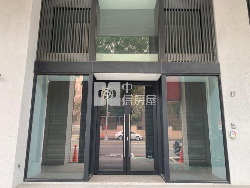國家圖書館|中興大學|挑高店面-寶鴻清美房屋室內格局與周邊環境