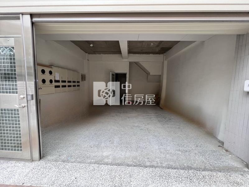 觀音工業區18間套房全新收租電梯透天房屋室內格局與周邊環境