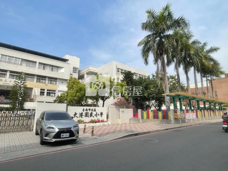 好市多大坪數金店住房屋室內格局與周邊環境