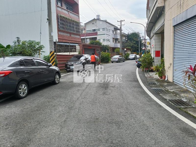 自立自強建地房屋室內格局與周邊環境