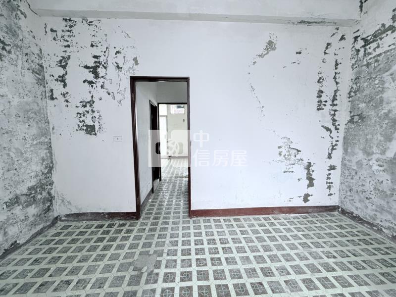 大同路自由設計透天房屋室內格局與周邊環境