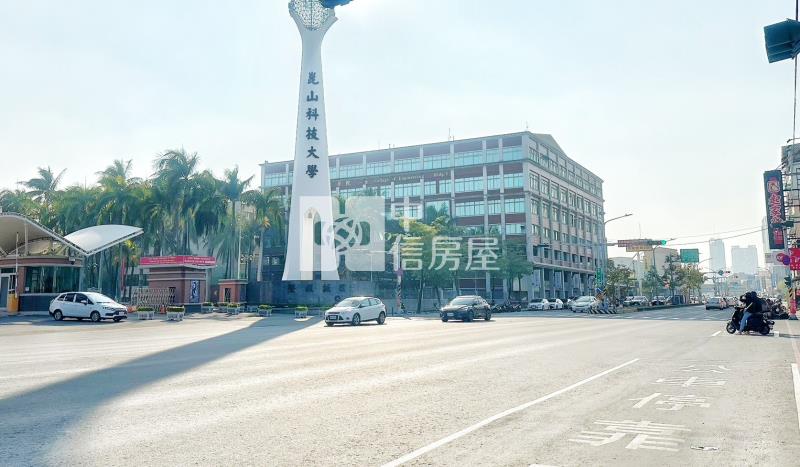 近崑科大正路面大面寬工業地房屋室內格局與周邊環境