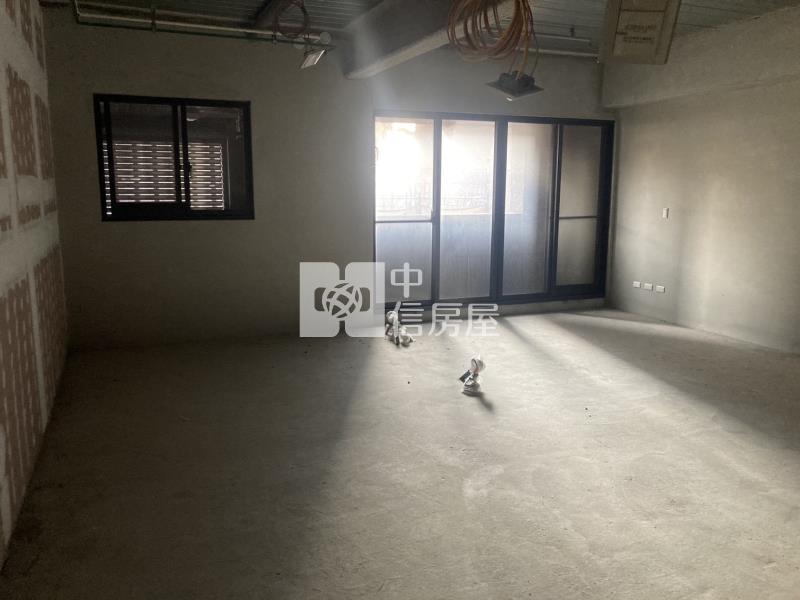 國家一號院前棟房屋室內格局與周邊環境