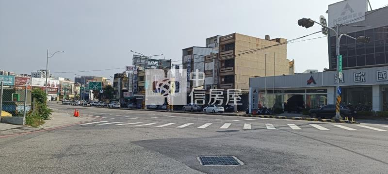 員林龍燈公園旁商辦大樓9F房屋室內格局與周邊環境