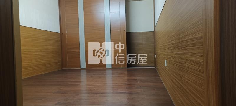員林龍燈公園旁商辦大樓9F房屋室內格局與周邊環境