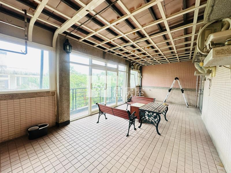 ▲綠葉山莊質感雙拼大戶房屋室內格局與周邊環境
