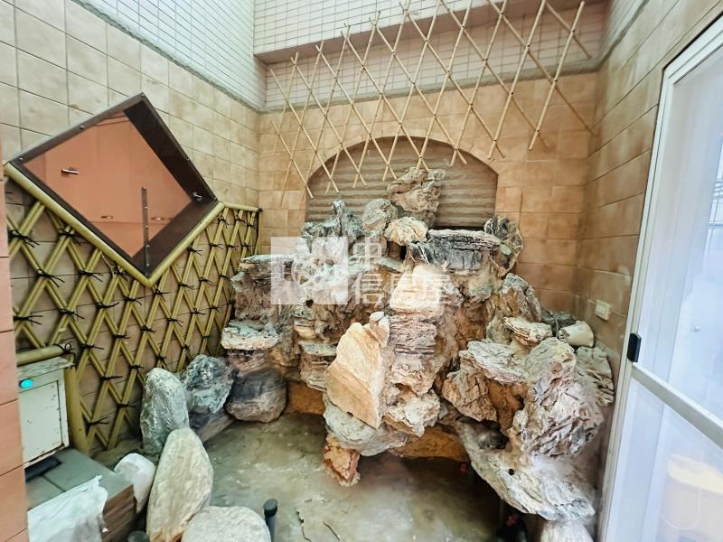 ▲綠葉山莊質感雙拼大戶房屋室內格局與周邊環境