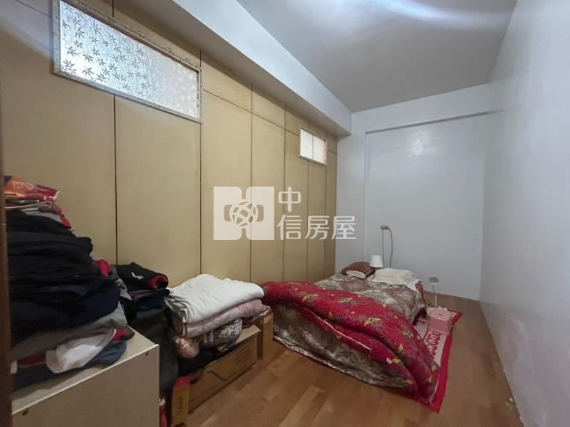 ㊣觀音成功路旁挑高金透店房屋室內格局與周邊環境