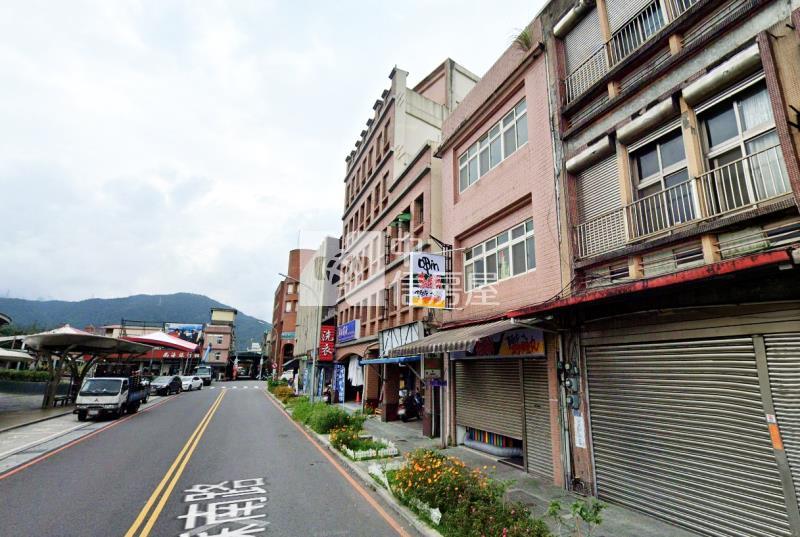 蘇澳車站透天金店面房屋室內格局與周邊環境