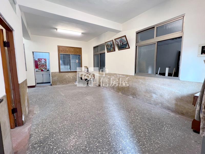 西區商一地51坪大面寬洋房房屋室內格局與周邊環境