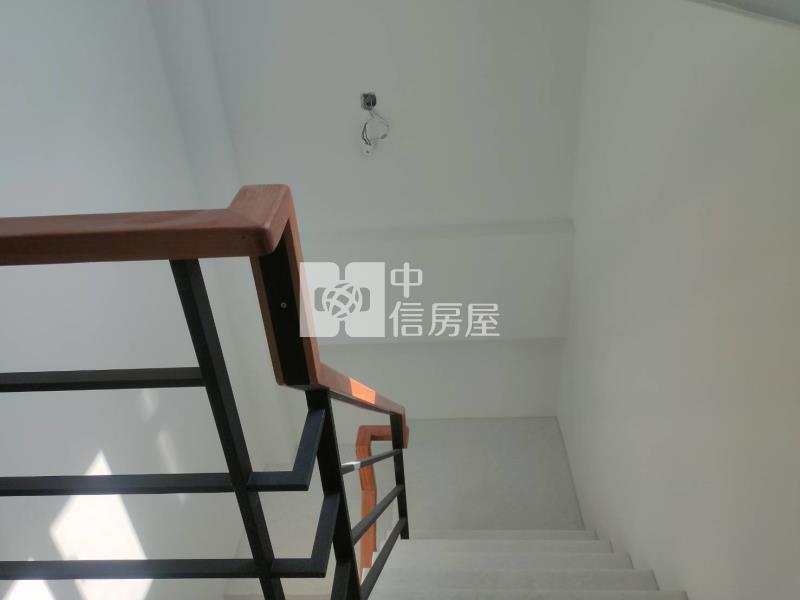 福爾摩沙全新雙車墅房屋室內格局與周邊環境