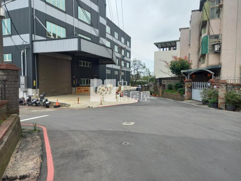 梅高路雙面路工業地房屋室內格局與周邊環境