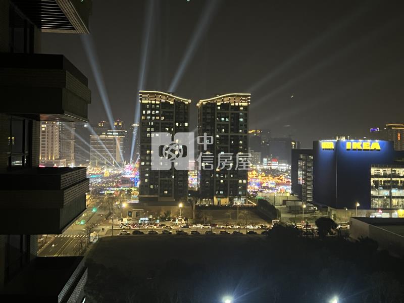 【神馬】高鐵站前A+稀有青雲大道百萬裝潢2房車房屋室內格局與周邊環境