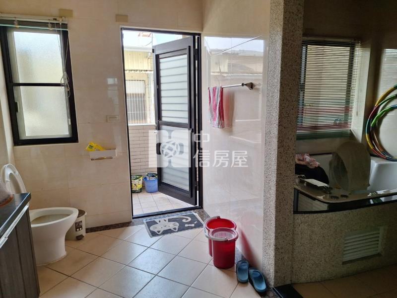 大橋二街大坪數店住房屋室內格局與周邊環境