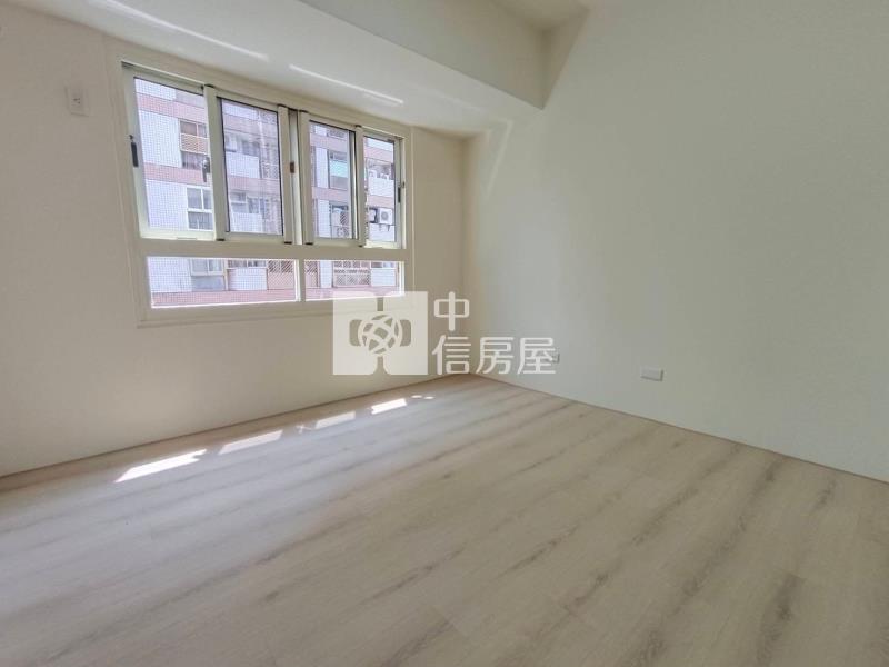 南屯五期大四房房屋室內格局與周邊環境