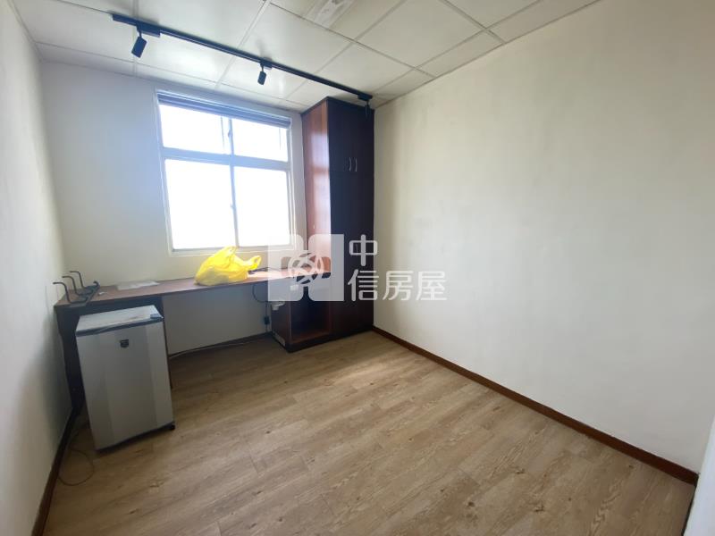 中原稀有30套房+店面透天房屋室內格局與周邊環境