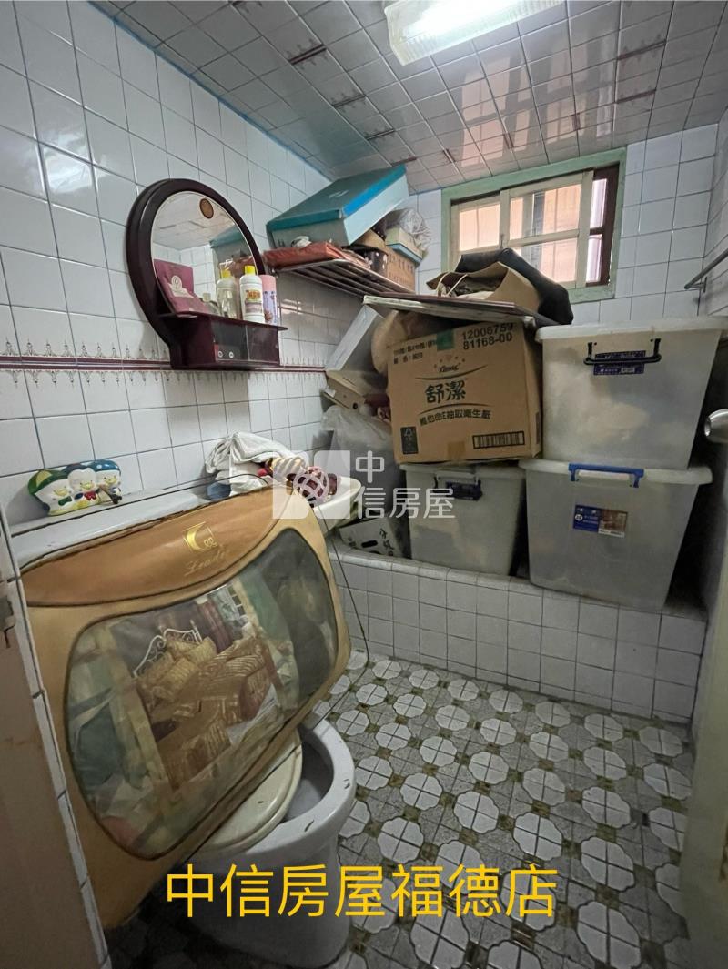鐵馬道車庫透天房屋室內格局與周邊環境