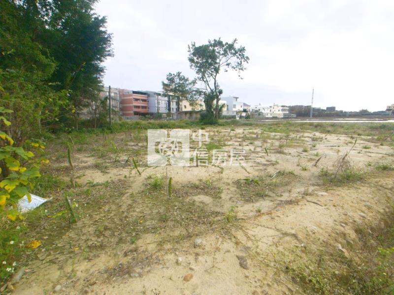 萬能科大都計內農地房屋室內格局與周邊環境