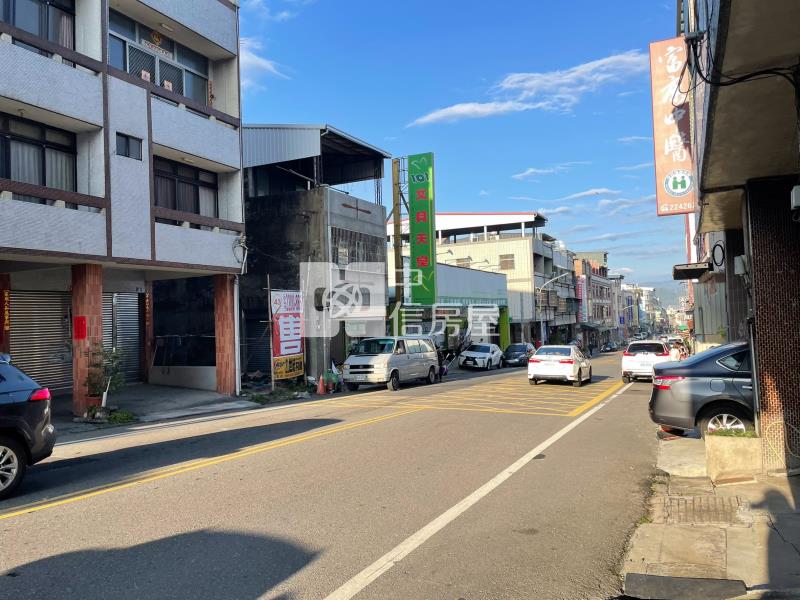 南投市麥當勞旁｜市中心建地房屋室內格局與周邊環境