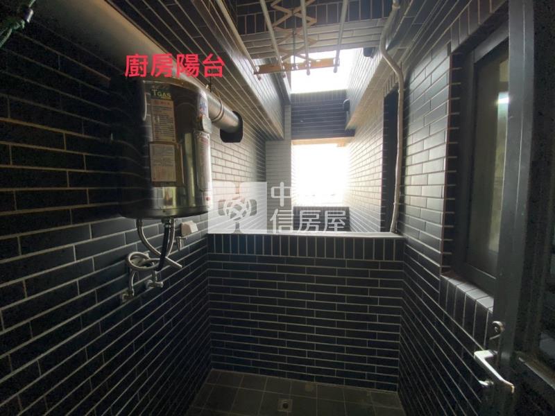蚵仔寮海港2房(2年屋)房屋室內格局與周邊環境